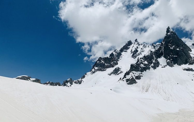 hampta pass trek