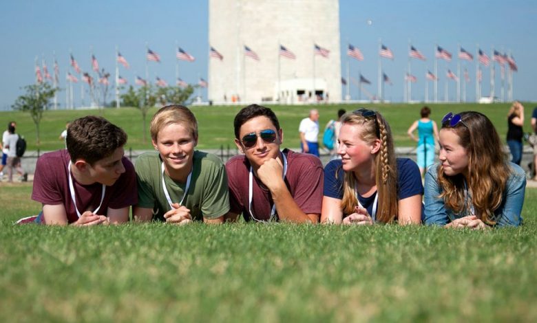 students traveling